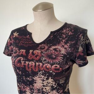 Susan Lawrence Black & Pink Graphic V-Neck Tee